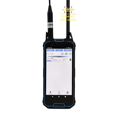 Αγορά Σύνθετη λύση ανίχνευσης μη επανδρωμένου αεροσκάφους μέχρι και 3 χλμ. Περιεκτική ανάλυση 100-6000MHz Ταυτοποίηση UAV & Live Tracking Ιδανική για μονάδες δημόσιας ασφάλειας διαδικτυακή κατασκευή